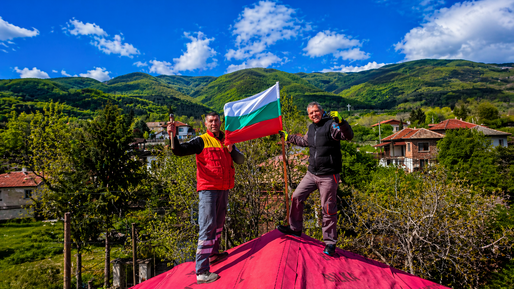 Roof team with Bulgarian flag